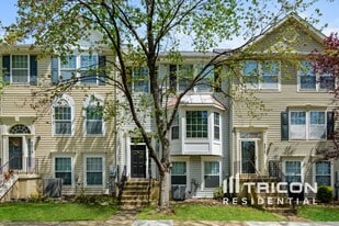 Building Photo - 4515 Sherborn Ln