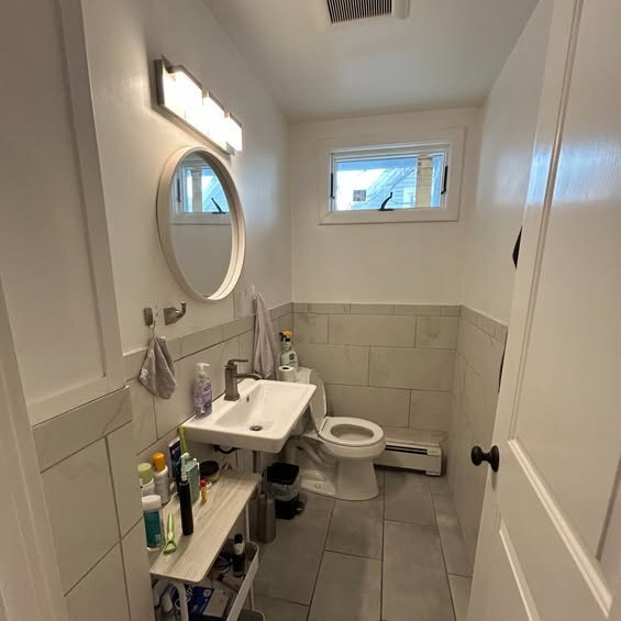 Building Photo - 11 Harold St