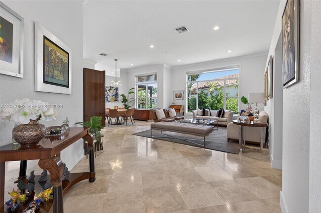 Building Photo - 2576 Bay Pointe Dr