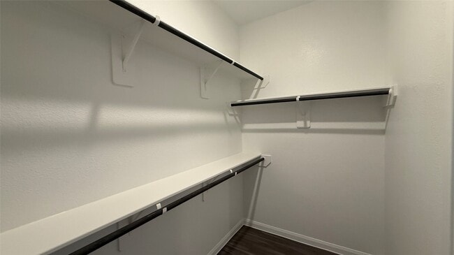 Building Photo - 2340 Mooneye Ct