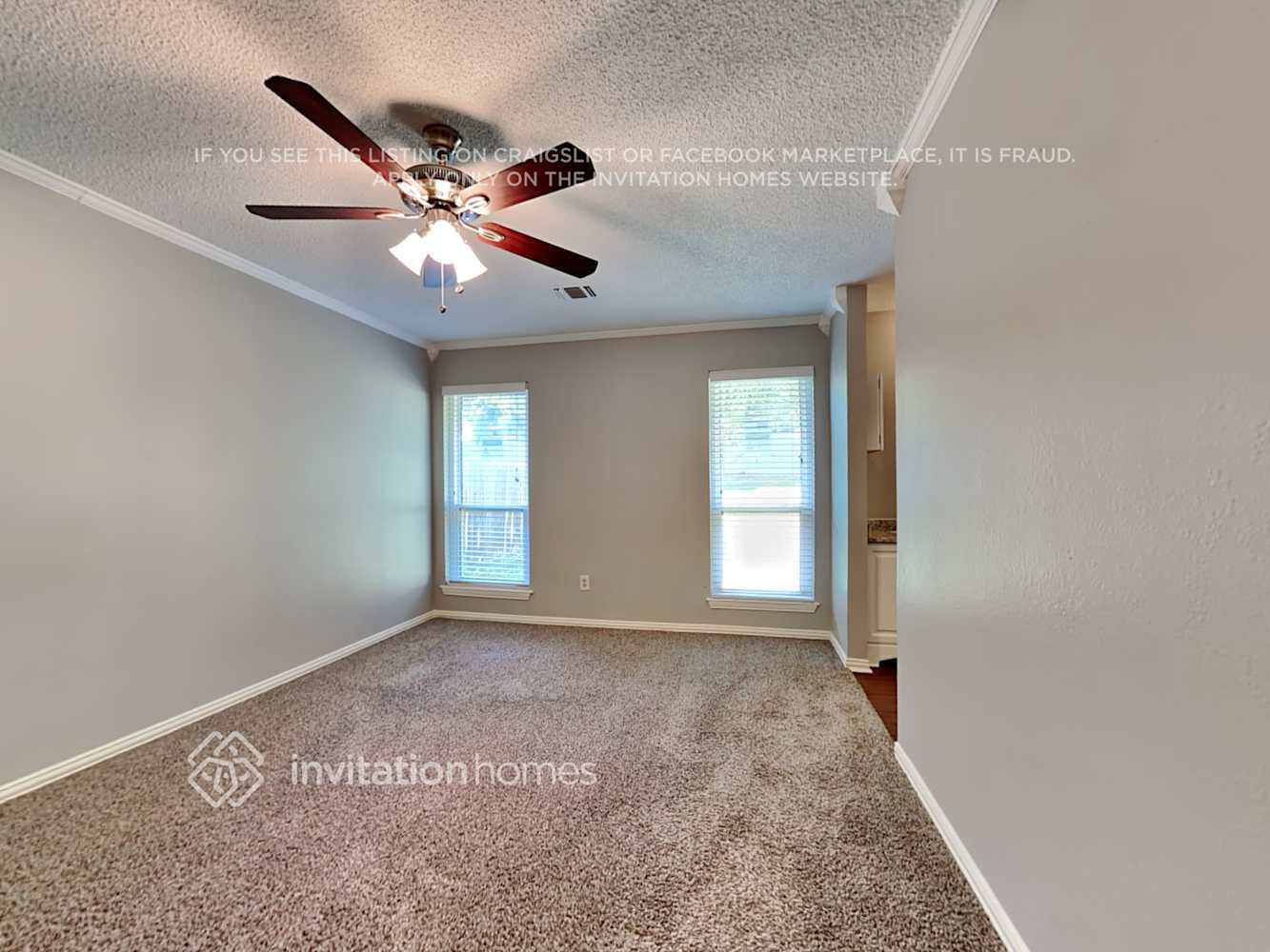 Building Photo - 6476 Green Ridge Dr
