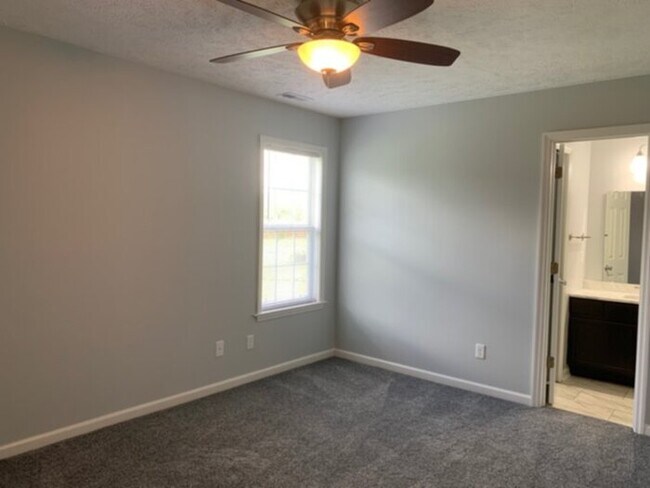 Building Photo - 109 Timber Ridge Drive, Raeford, Nc 28376