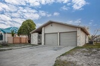 Building Photo - Vacant