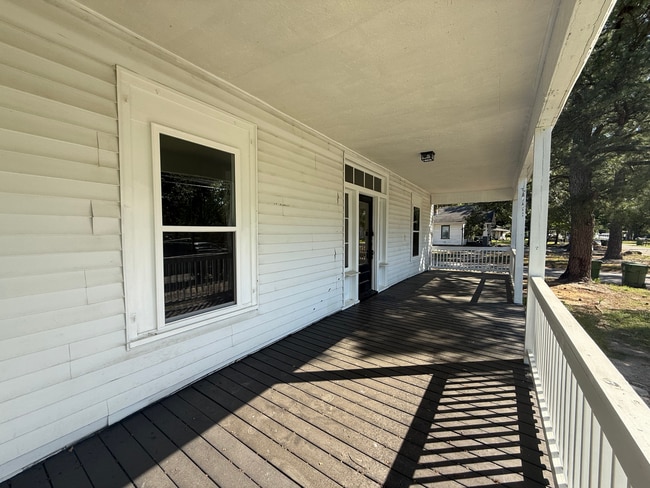 Building Photo - Charming Historic Cottage | 1 Bed · 1 Bath | Enfield, NC