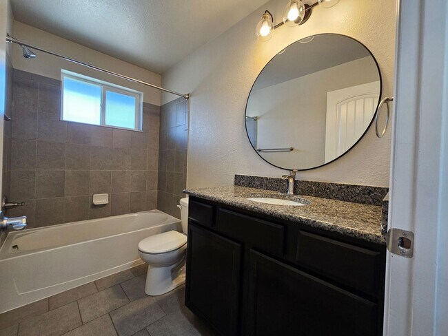 Building Photo - 13256 Park Meadows Dr