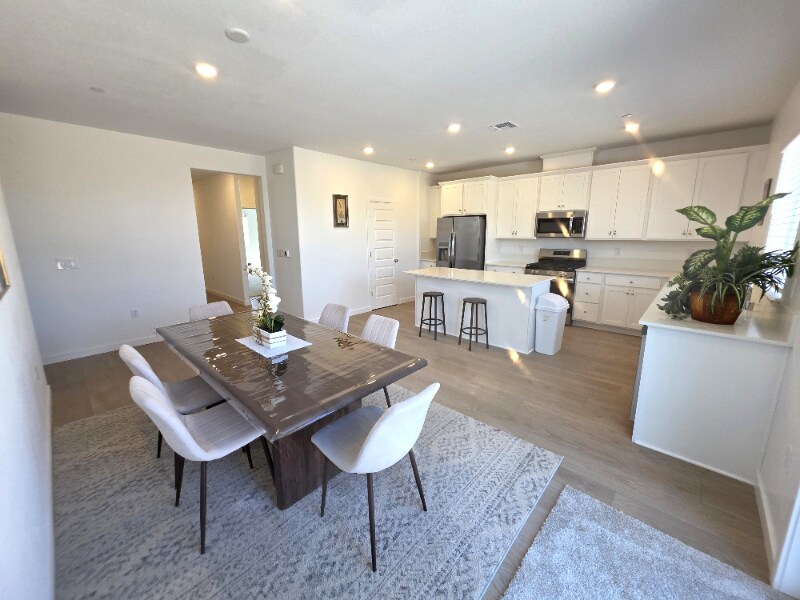 Building Photo - 12663 Snowy Owl Wy