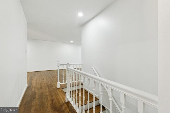 Building Photo - 8326 Briar Creek Dr