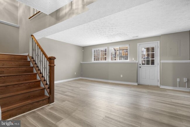 Building Photo - 13250 Custom House Ct