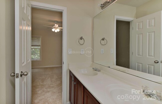 Building Photo - 8827 SedgeBurn Dr