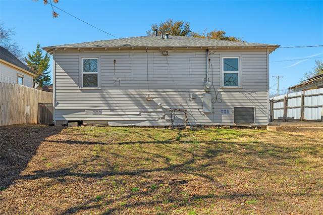 Building Photo - 2118 Lee Ave