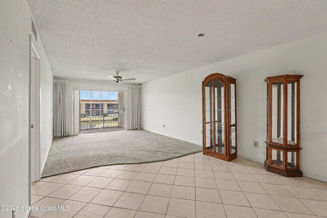 Building Photo - 2135 N Courtenay Pkwy
