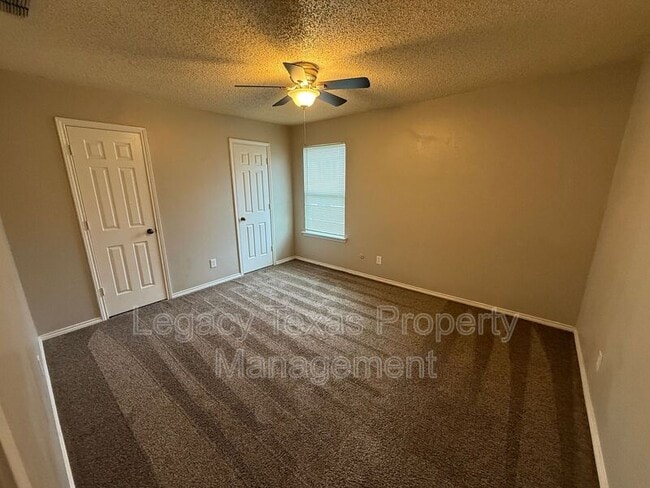 Building Photo - 1607 Sun Valley Dr