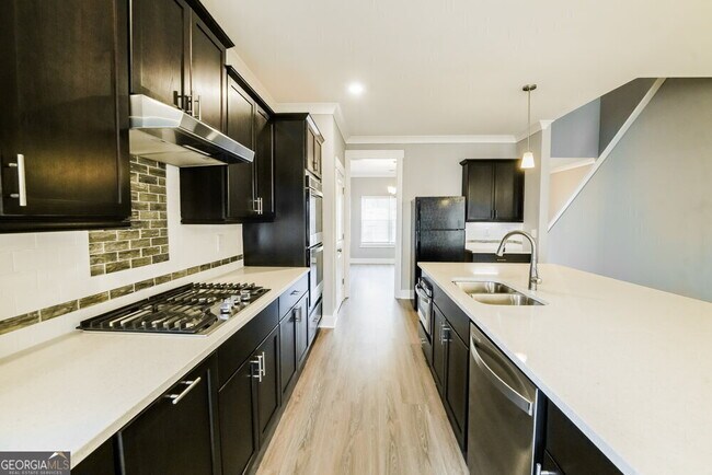 Building Photo - 2501 Kolb Manor Cir SW