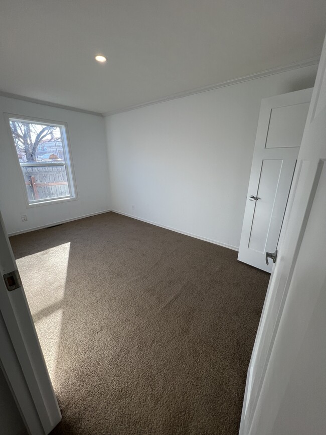 Building Photo - 518 Colorado Ave