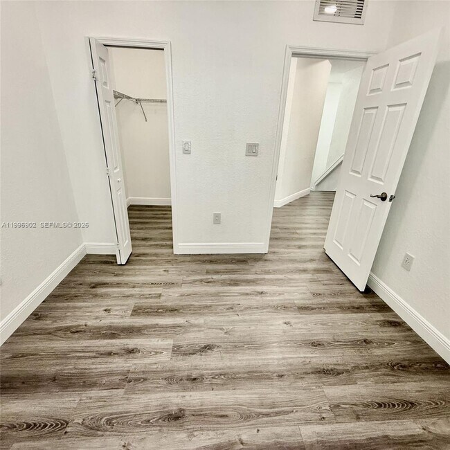 Building Photo - 11503 NW 89th St