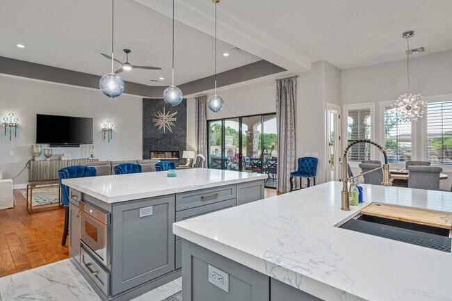 Building Photo - 12131 E Cloud Rd