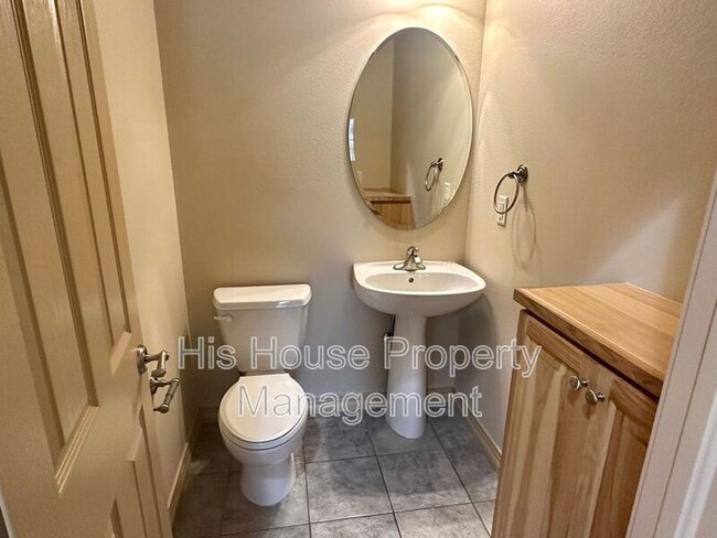 Building Photo - 3103 68th Ave Ct