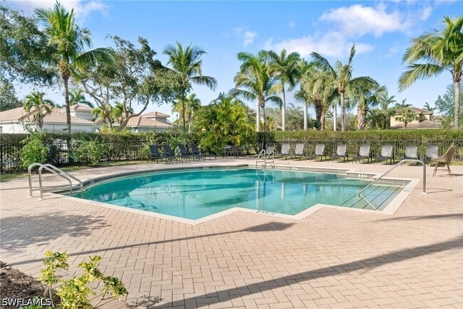 Building Photo - 10260 Olivewood Way