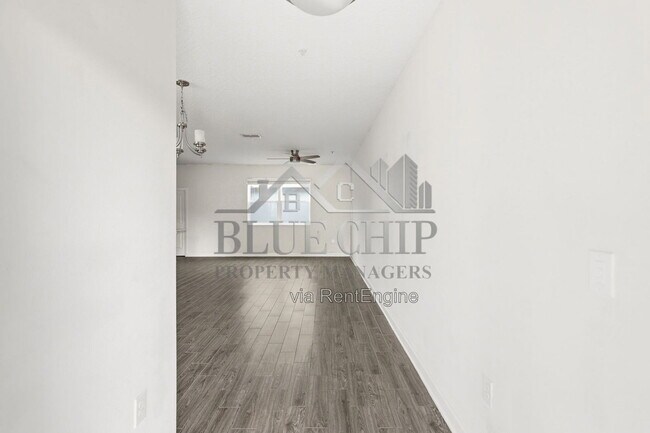 Building Photo - 11933 Prologue Ave