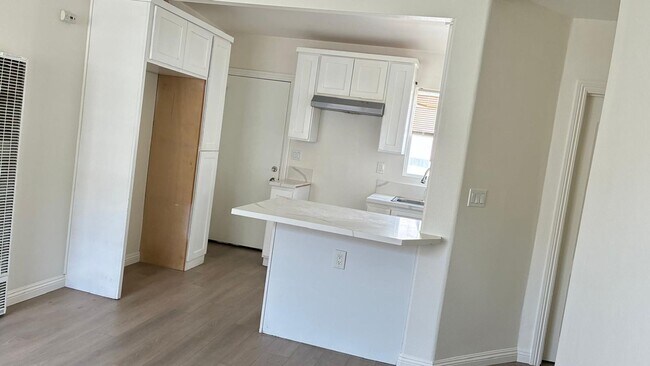 Building Photo - LA9521