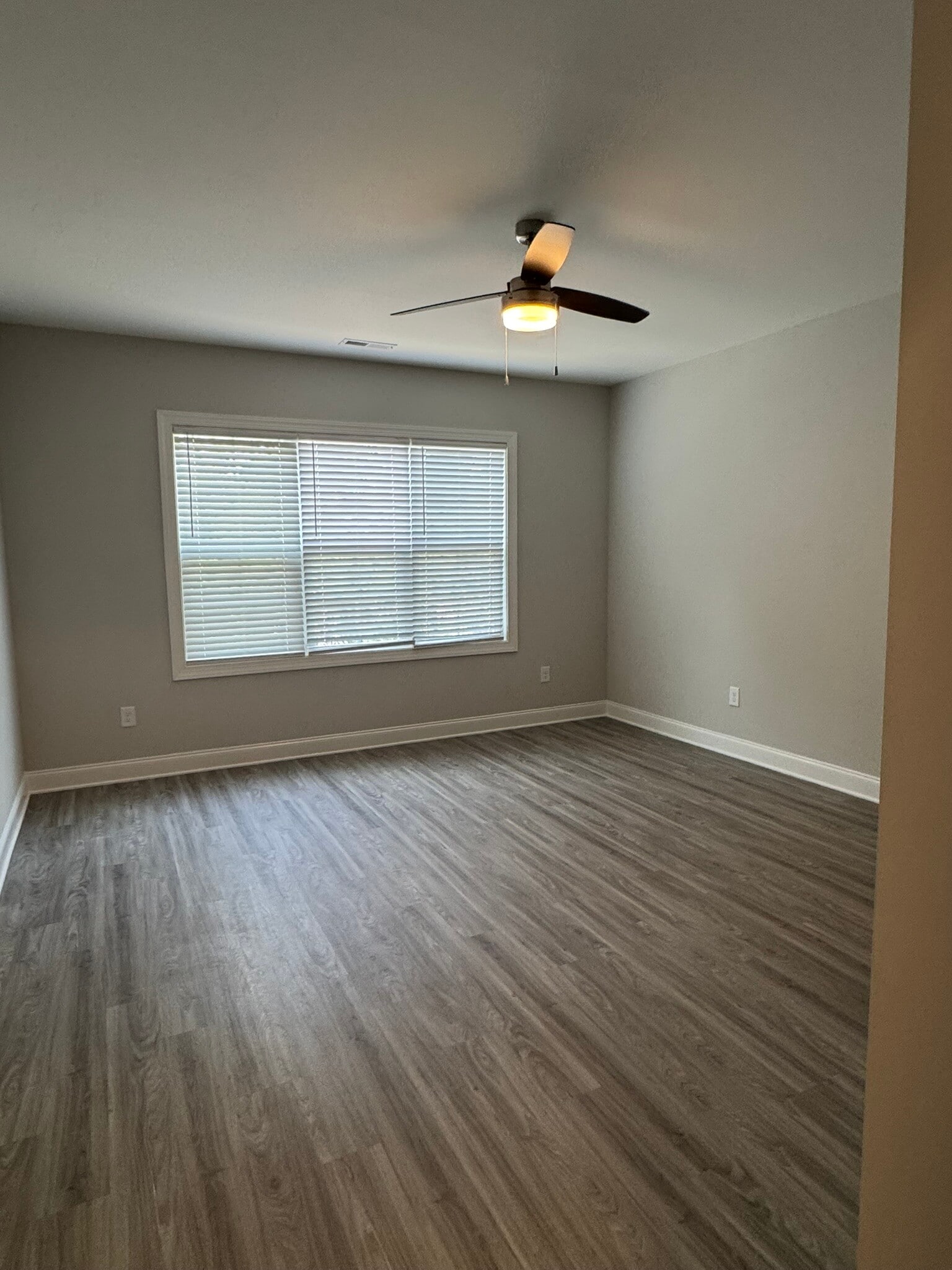 MasterBedroom - 605 Marshskip Way