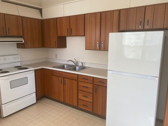 Building Photo - 109 O'Neil Dr