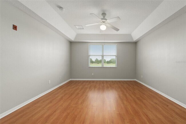 Building Photo - 9417 Myrtle Creek Ln