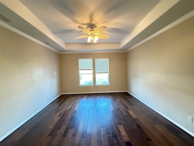 Building Photo - 3808 Travis Lake Ct