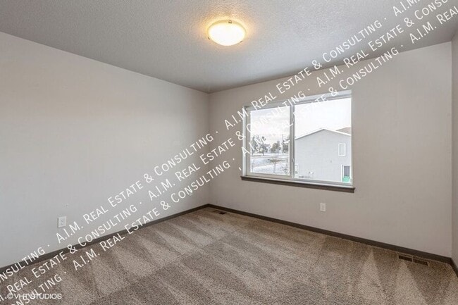 Building Photo - 2914 NW 40th St