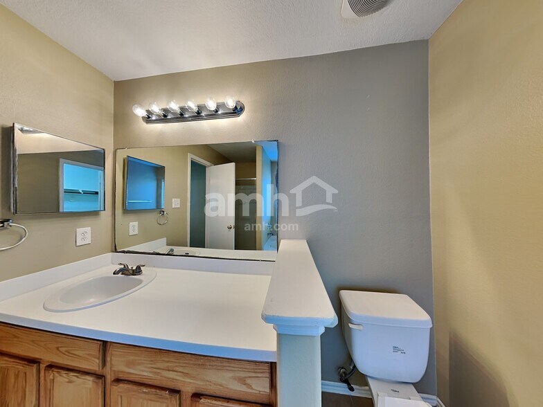 Building Photo - 8319 Obsidian Ct