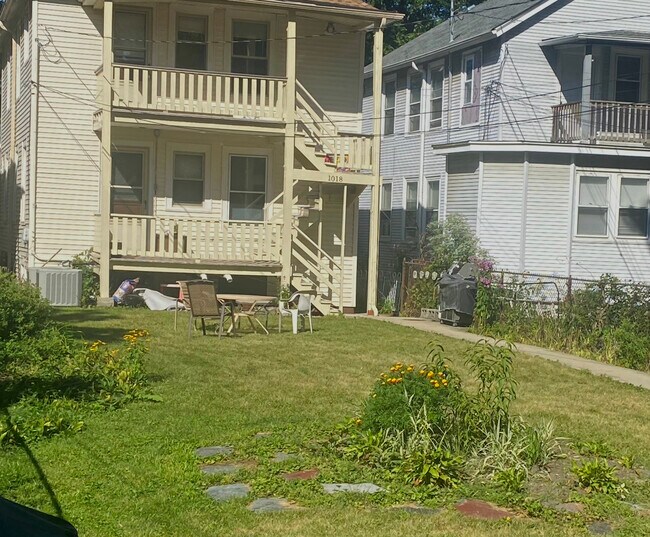 Building Photo - 913 Wenonah Ave