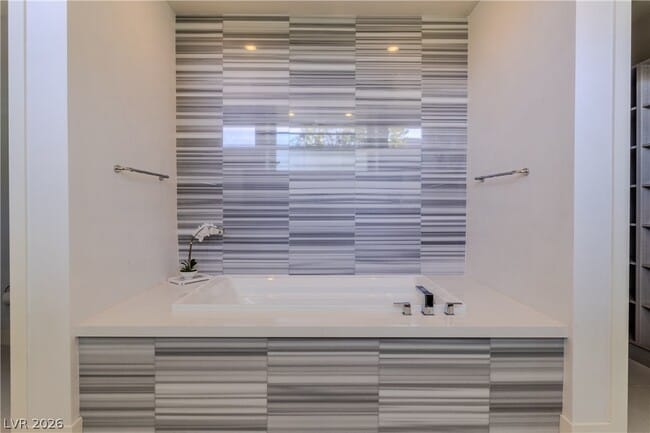 Building Photo - 4222 Bronze Ridge St