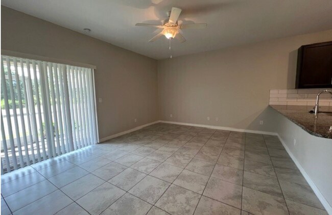 Building Photo - 1039/1043 San Cristobal Ave