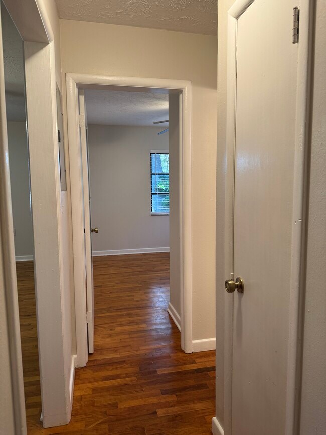 Building Photo - 5900 N Courtenay Pkwy