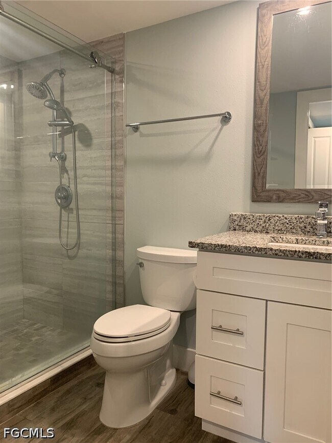 Building Photo - 8849 Somerset Blvd