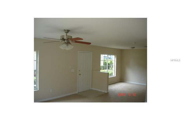 Building Photo - 2233 Fluorshire Dr