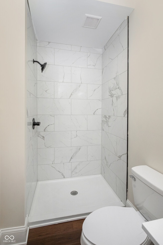 Building Photo - 405 Keystone Ave