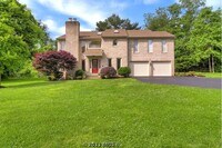 Building Photo - 10304 Snowpine Way