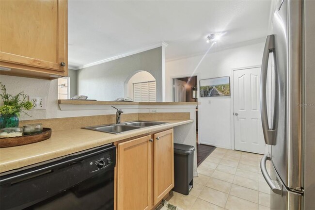 Building Photo - 5000 Culbreath Key Way