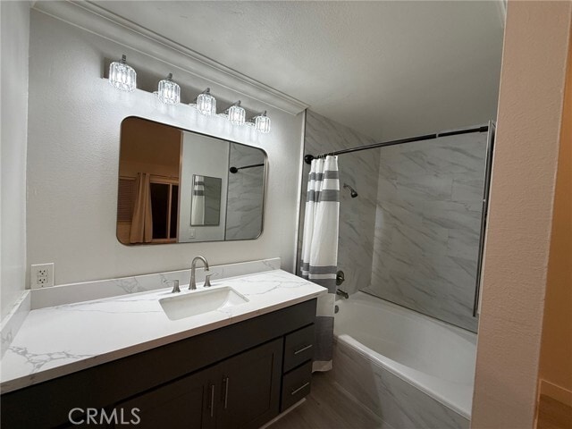 Building Photo - 29 Deerwood E