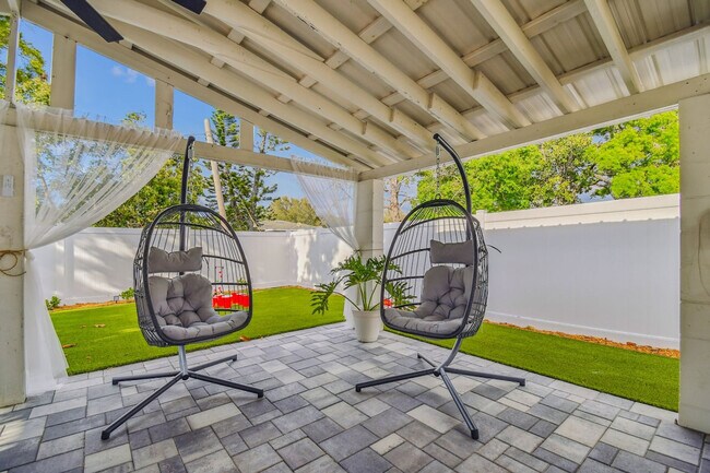 Building Photo - 1107 W Braddock St