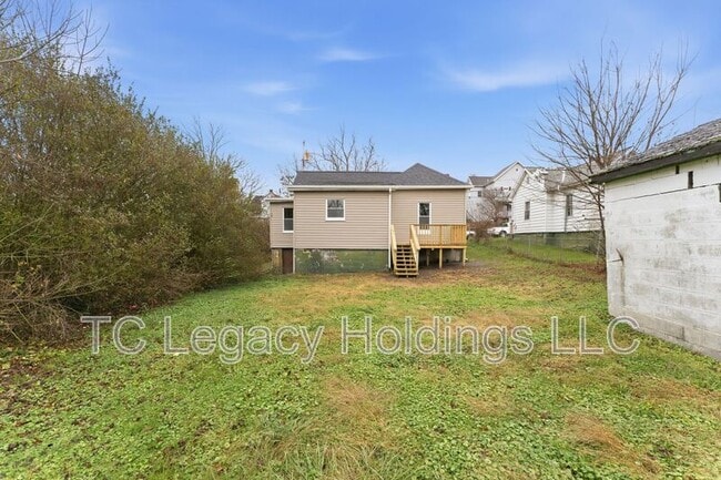 Building Photo - 1013 N 15th St