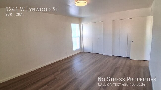 Building Photo - 5241 W Lynwood St