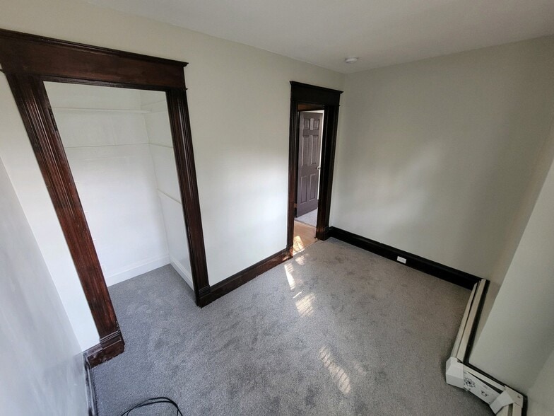 Building Photo - 1468 Kellogg St
