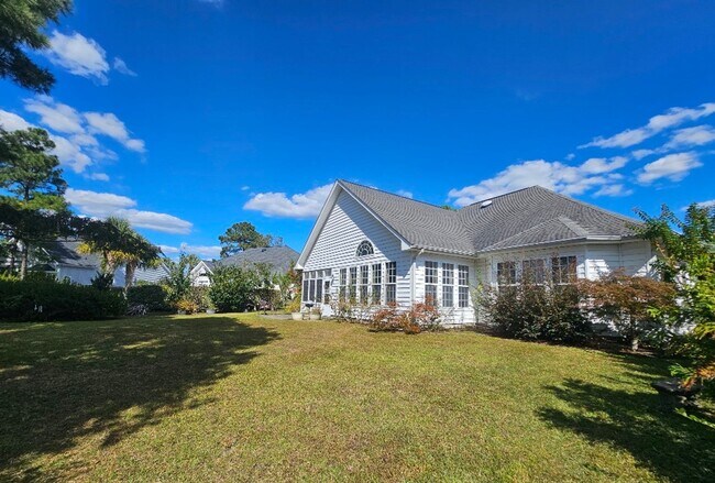 Building Photo - Waterford Plantation Home in Carolina Forest