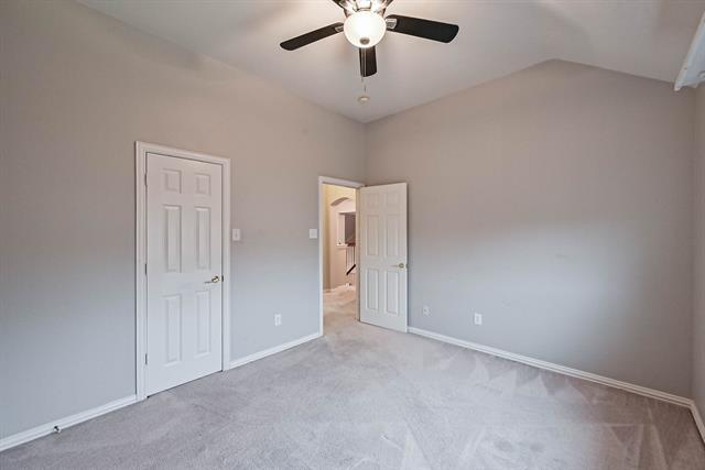 Building Photo - 4310 Mulligan Ave