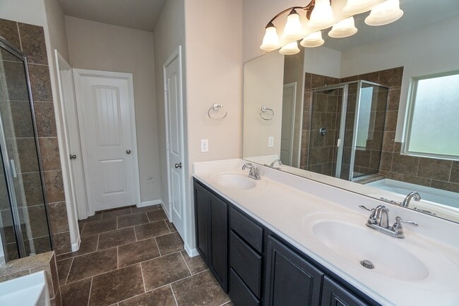 Building Photo - 31 Indian Palms Dr