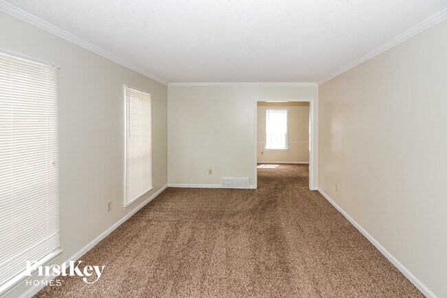 Building Photo - 5427 Fontana Ave