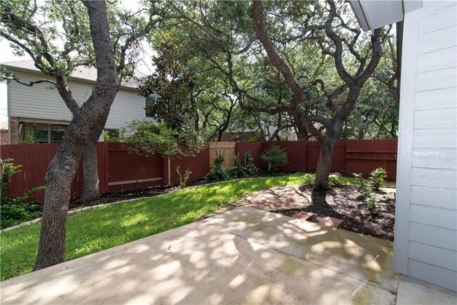 Building Photo - 2611 Salerno Pl