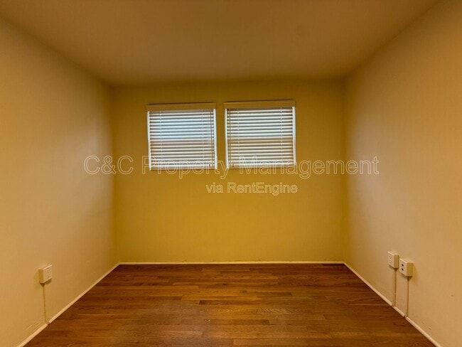 Building Photo - 617 Water St